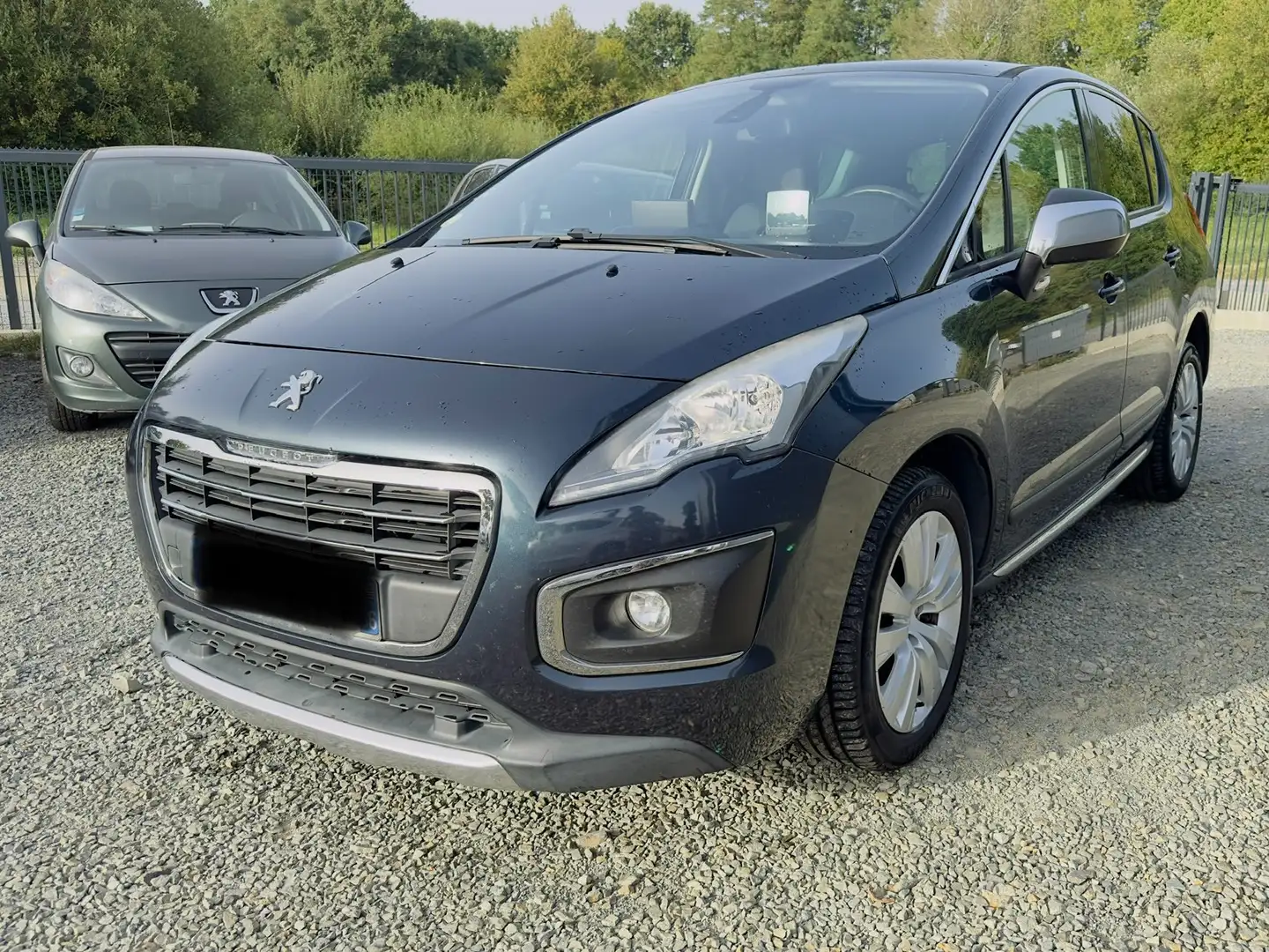 Peugeot 3008 1.6 e-HDi 115ch FAP ETG6 BLUE LION Allure Bleu - 2