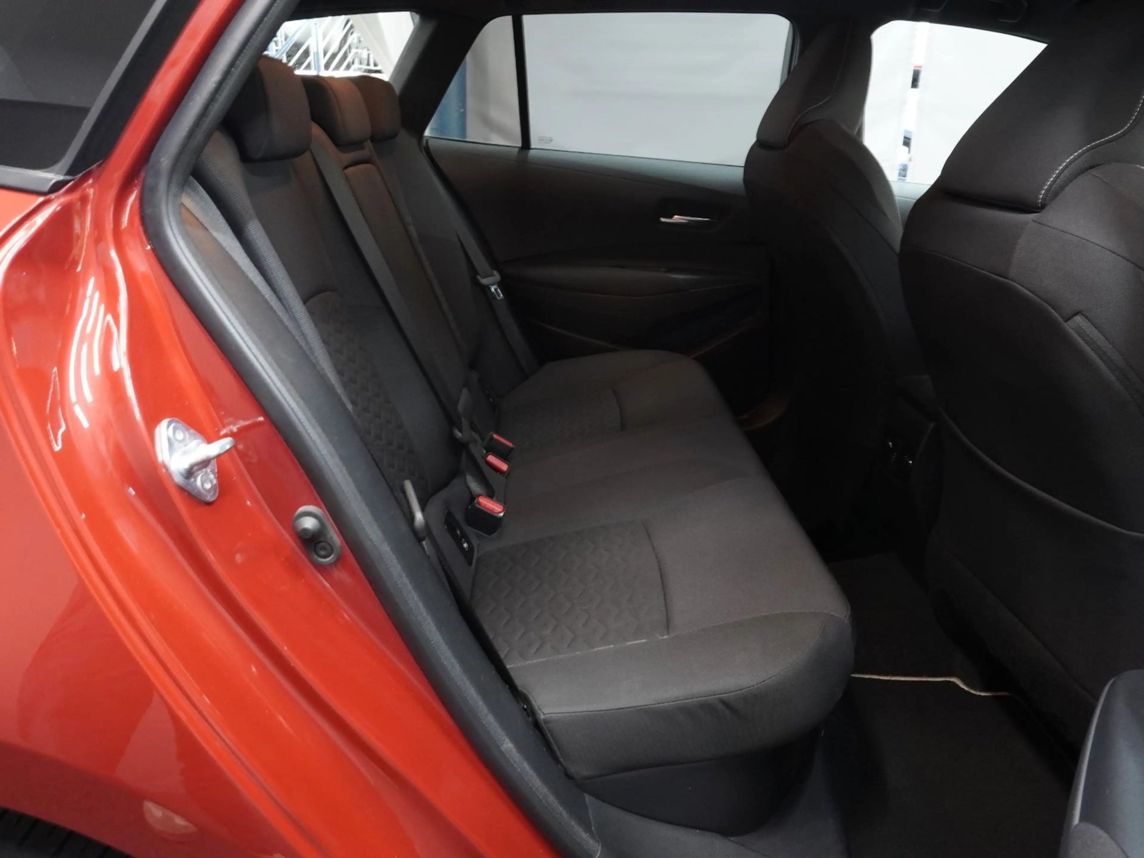 Toyota Corolla Touring Sports Hybrid  |TEAM DEUTSCHLAND — photo 15