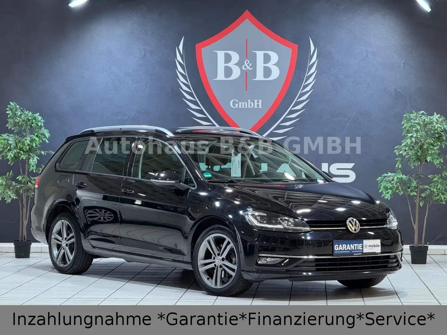 Volkswagen Golf 1.6TDI*Variant*DSG*2.HD*Navi*Kamera*LED*AHK Negro - 1