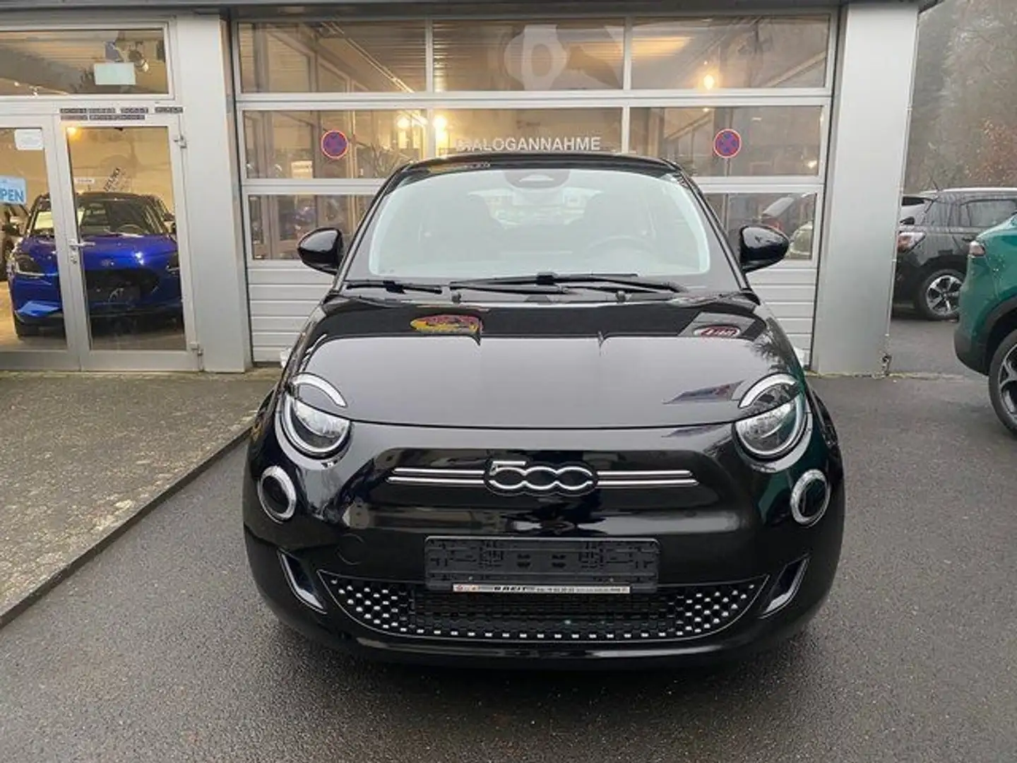 Fiat 500 Elektro ICON Ganzjahresreifen 2022 23,8 kWh Schwarz - 2