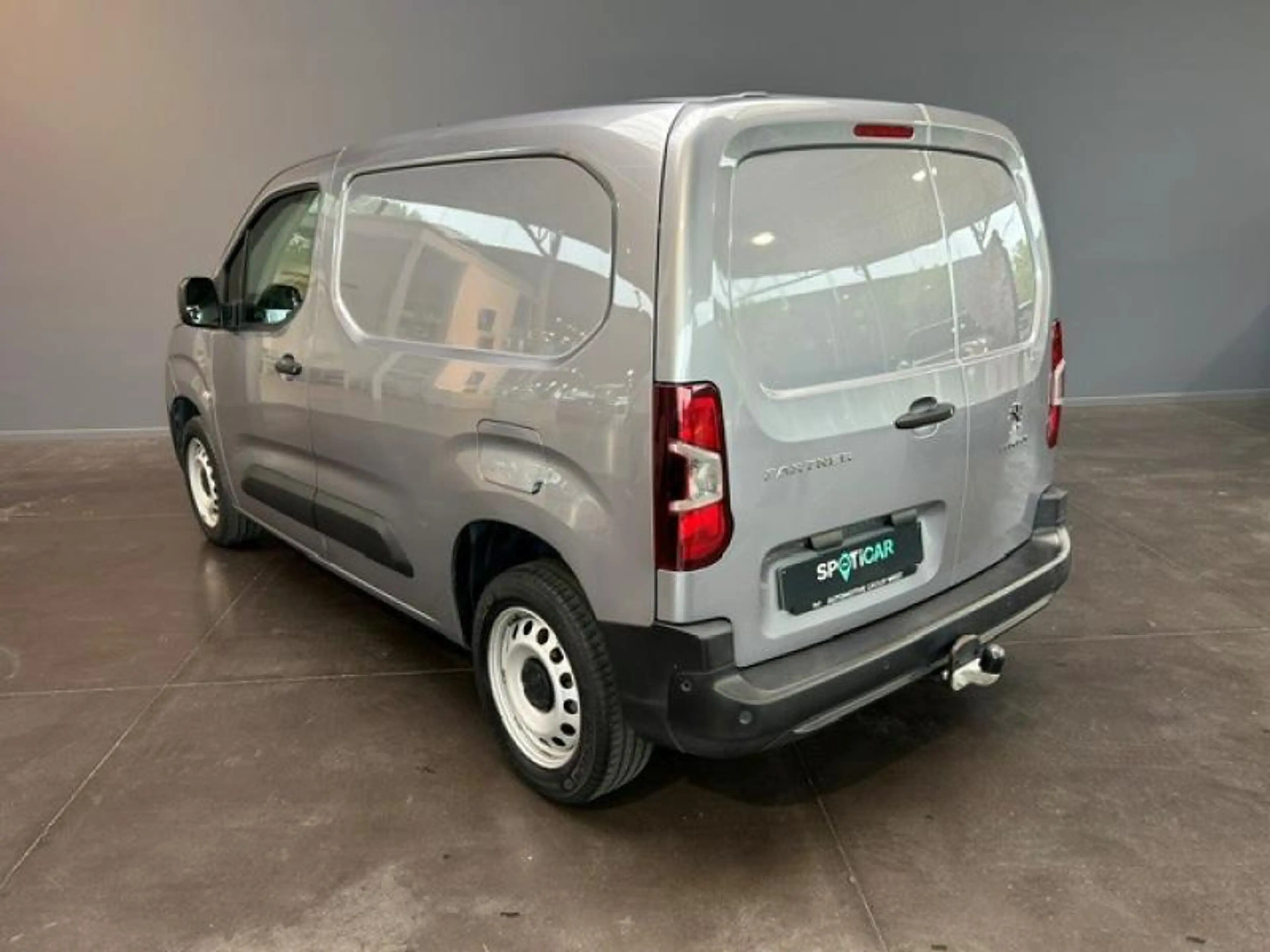 Peugeot Partner III Premium — photo 7