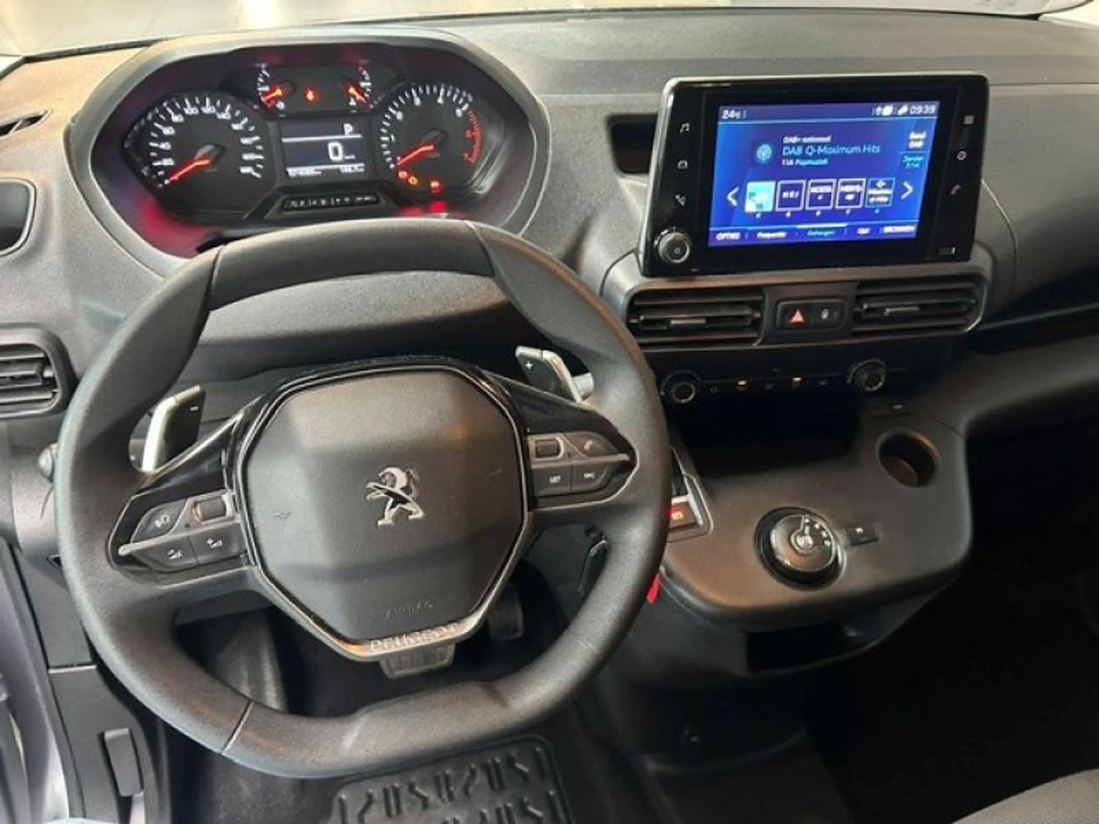 Peugeot Partner III Premium — photo 15