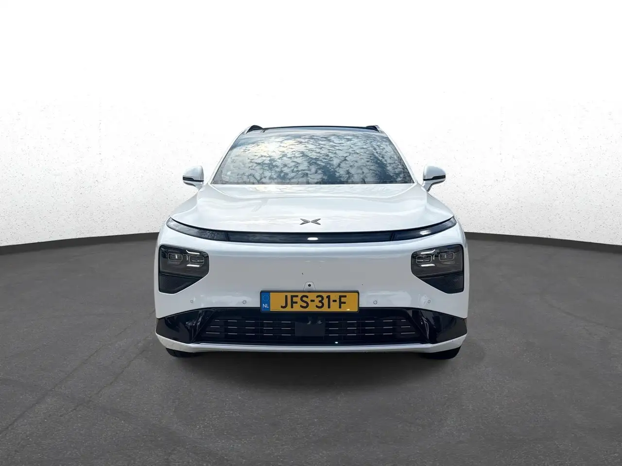 XPENG G9