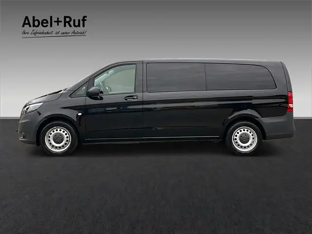 Mercedes-Benz Vito view 5