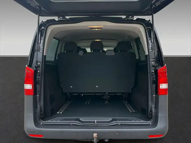 Mercedes-Benz Vito view 8