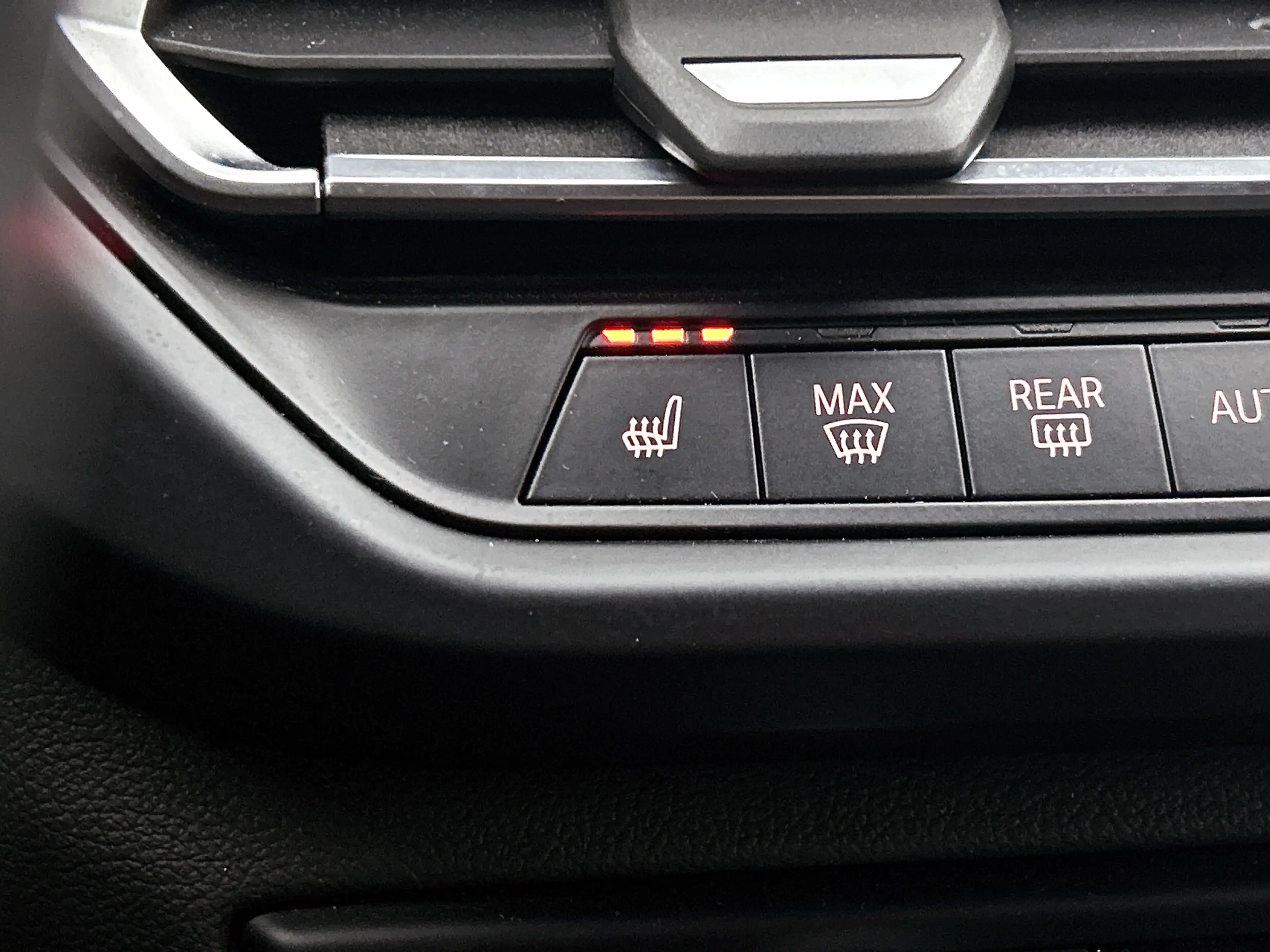 BMW 135 1-serie M135i xDrive | Camera | Stoelverwarming |H — photo 21
