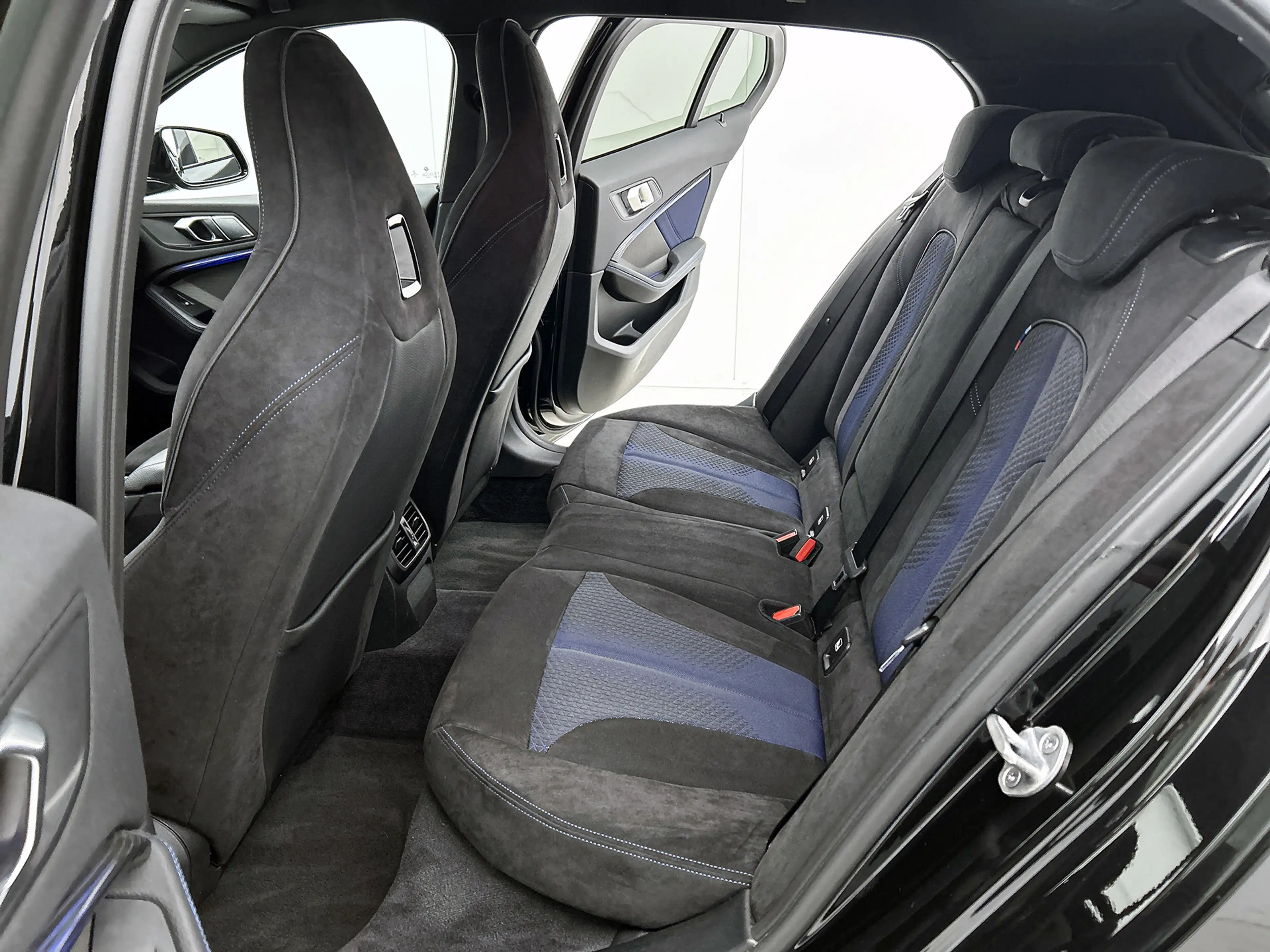 BMW 135 1-serie M135i xDrive | Camera | Stoelverwarming |H — photo 30