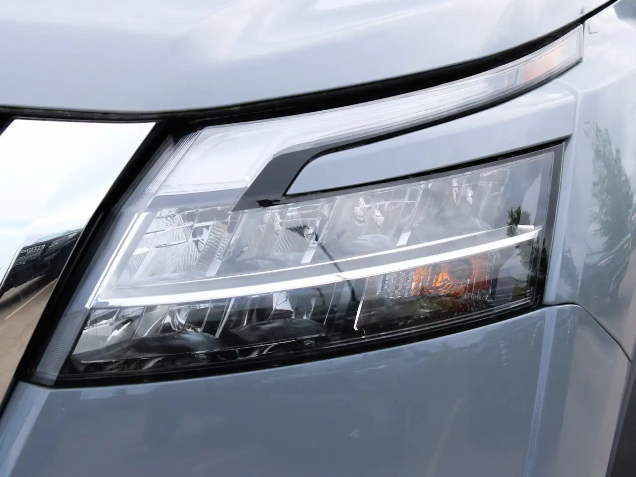 Nissan Pathfinder снимка Nissan Pathfinder