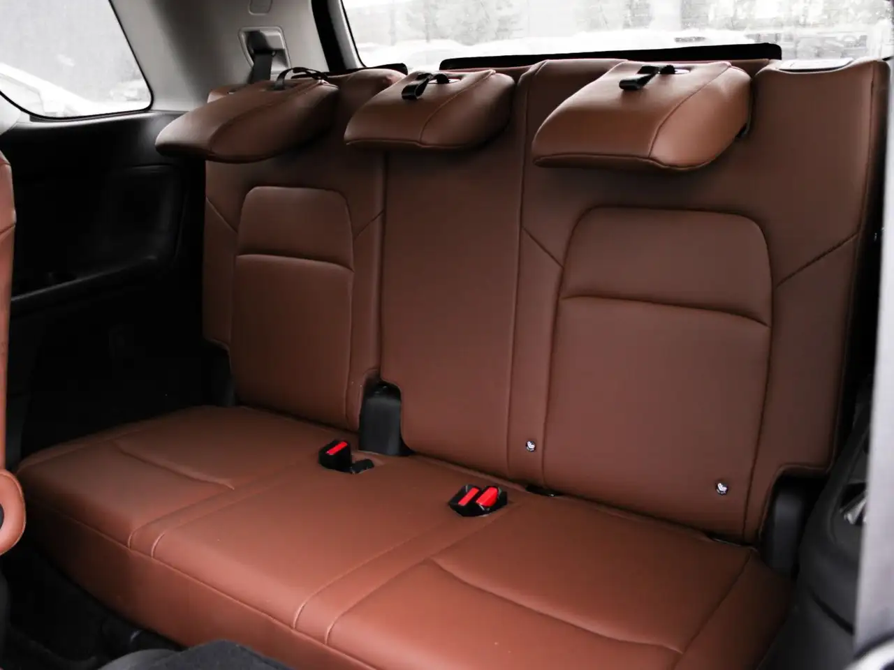 Nissan Pathfinder снимка Nissan Pathfinder