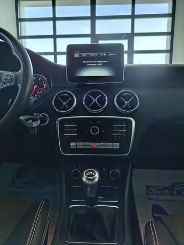 Mercedes-Benz A-Class view 3