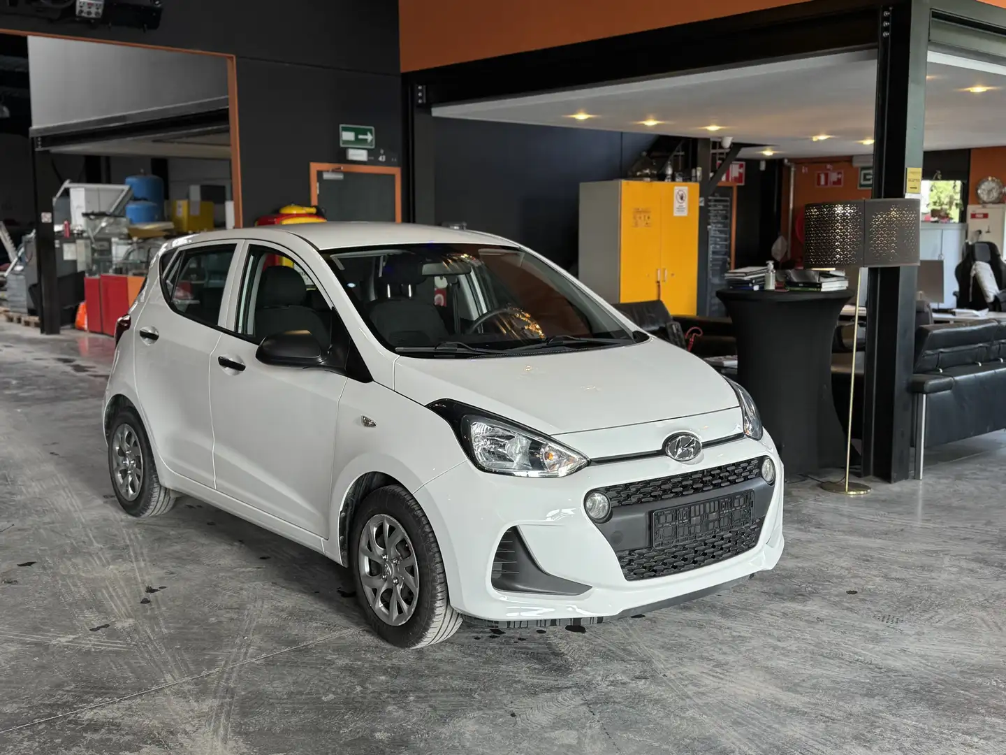 Hyundai i10 1.0i Fun (EU6d-TEMP)12 mois de garantie Blanco - 1