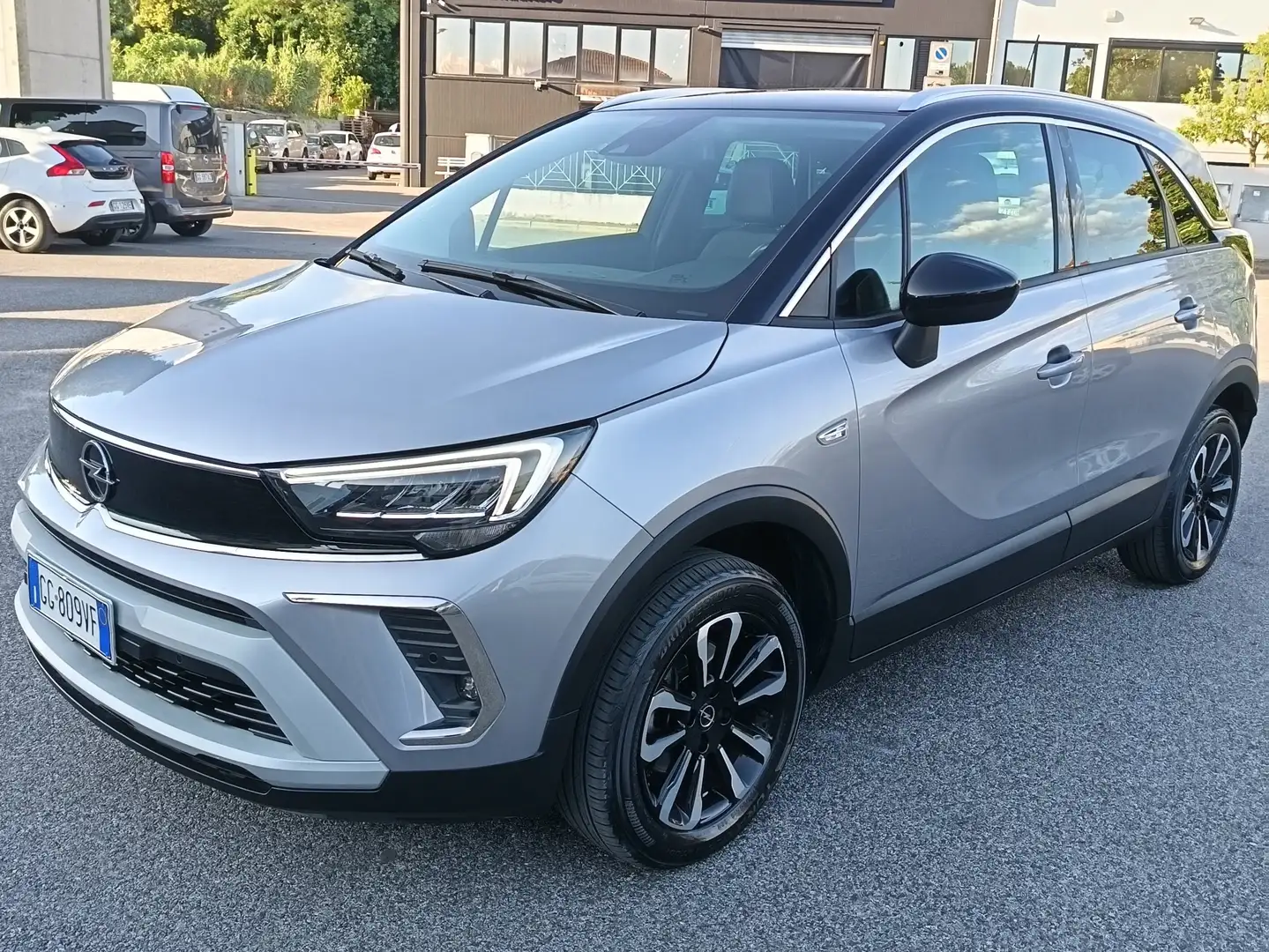 Opel Crossland X 1.2 Ultimate S Grigio - 1