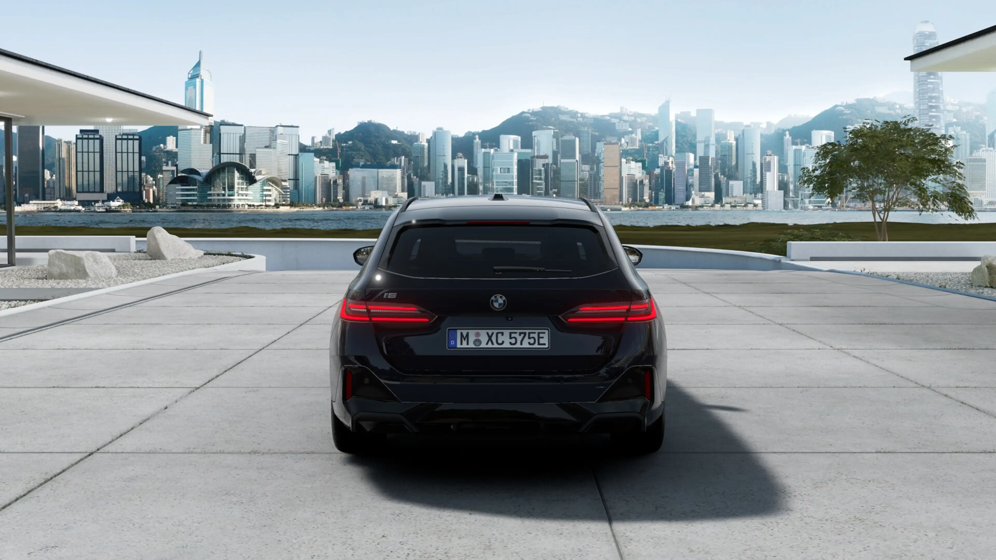 BMW i5 Touring eDrive40 M Sport / Panoramadak / Achteruit — photo 4