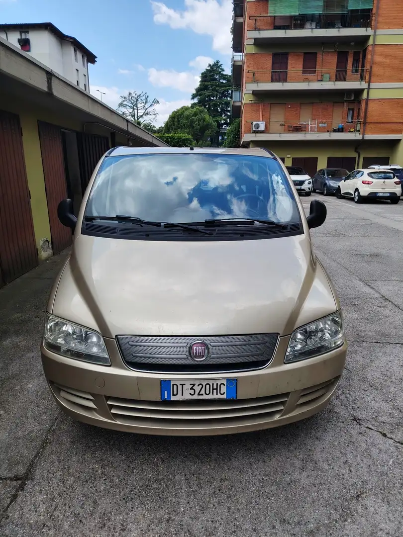 Fiat Multipla 1.6 16v ELX bipower - 1