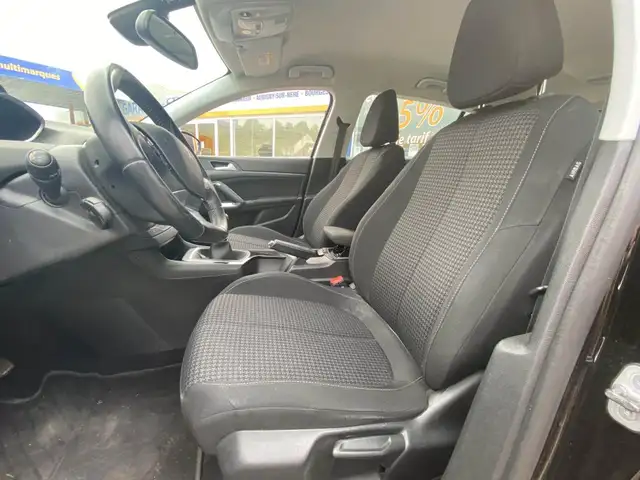 Peugeot 308 view 5