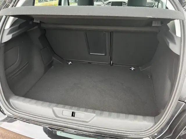 Peugeot 308 view 14
