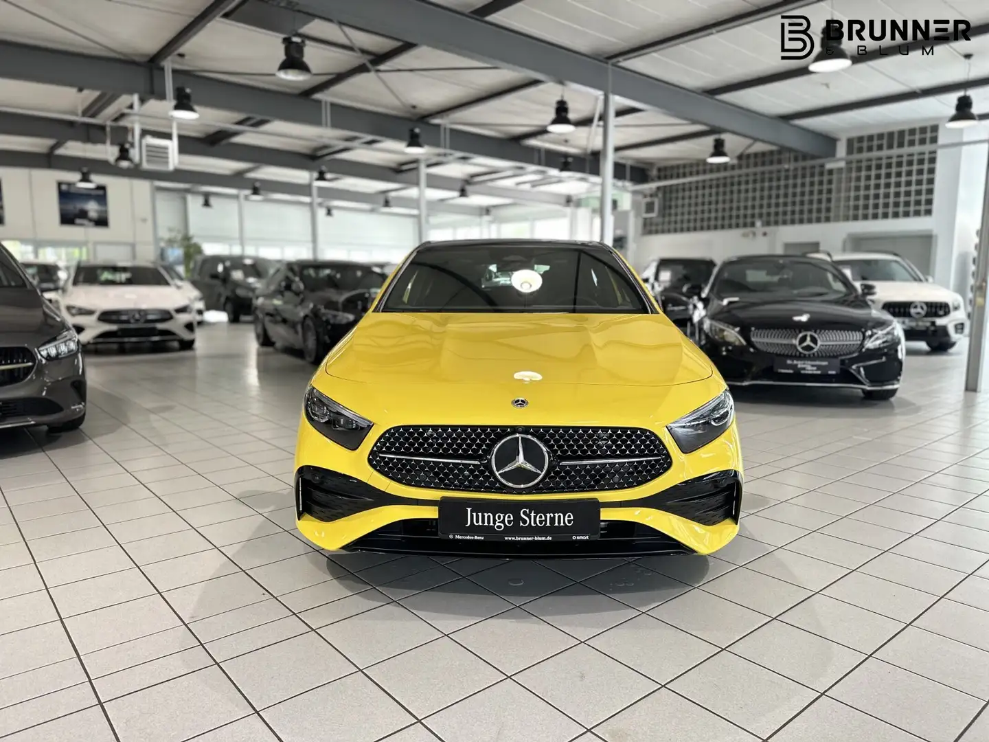Mercedes-Benz A 220 A 220 4M AMG,Pano,Night,Memory,Ambi,SoundLED Mul Jaune - 2