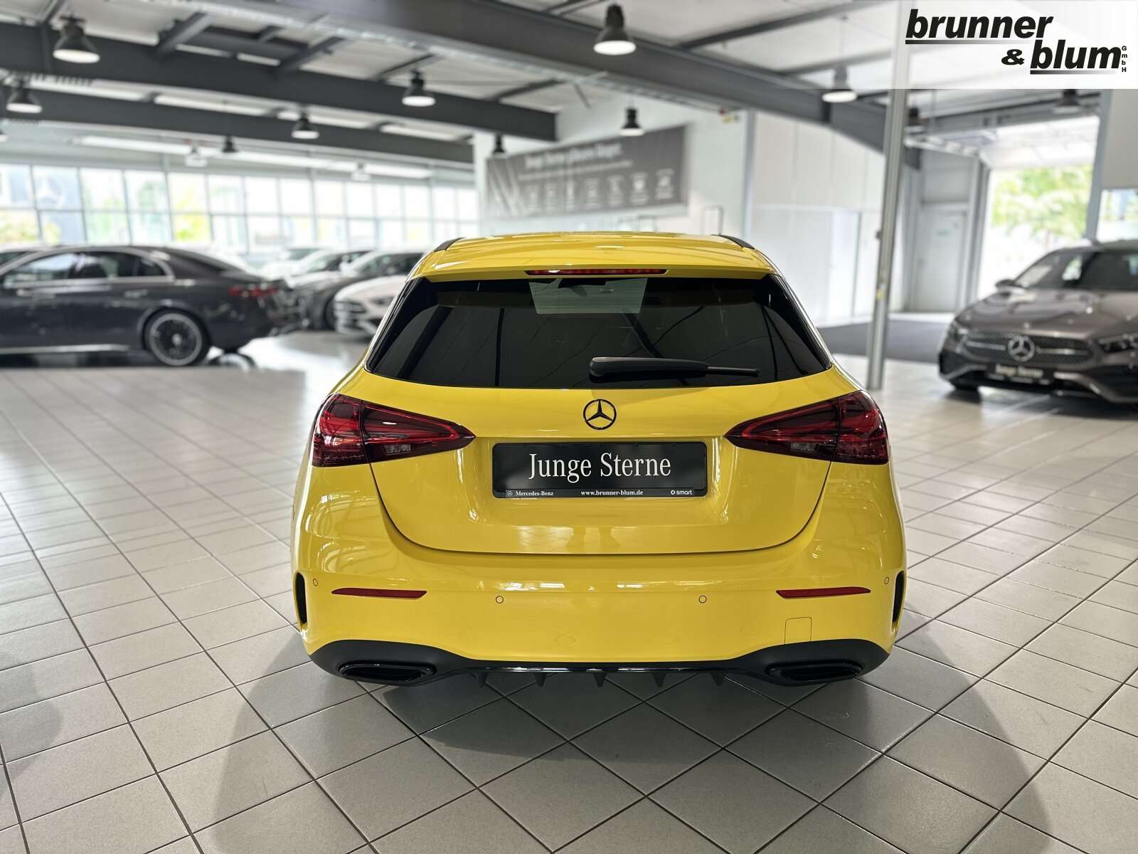 Mercedes-Benz A 220