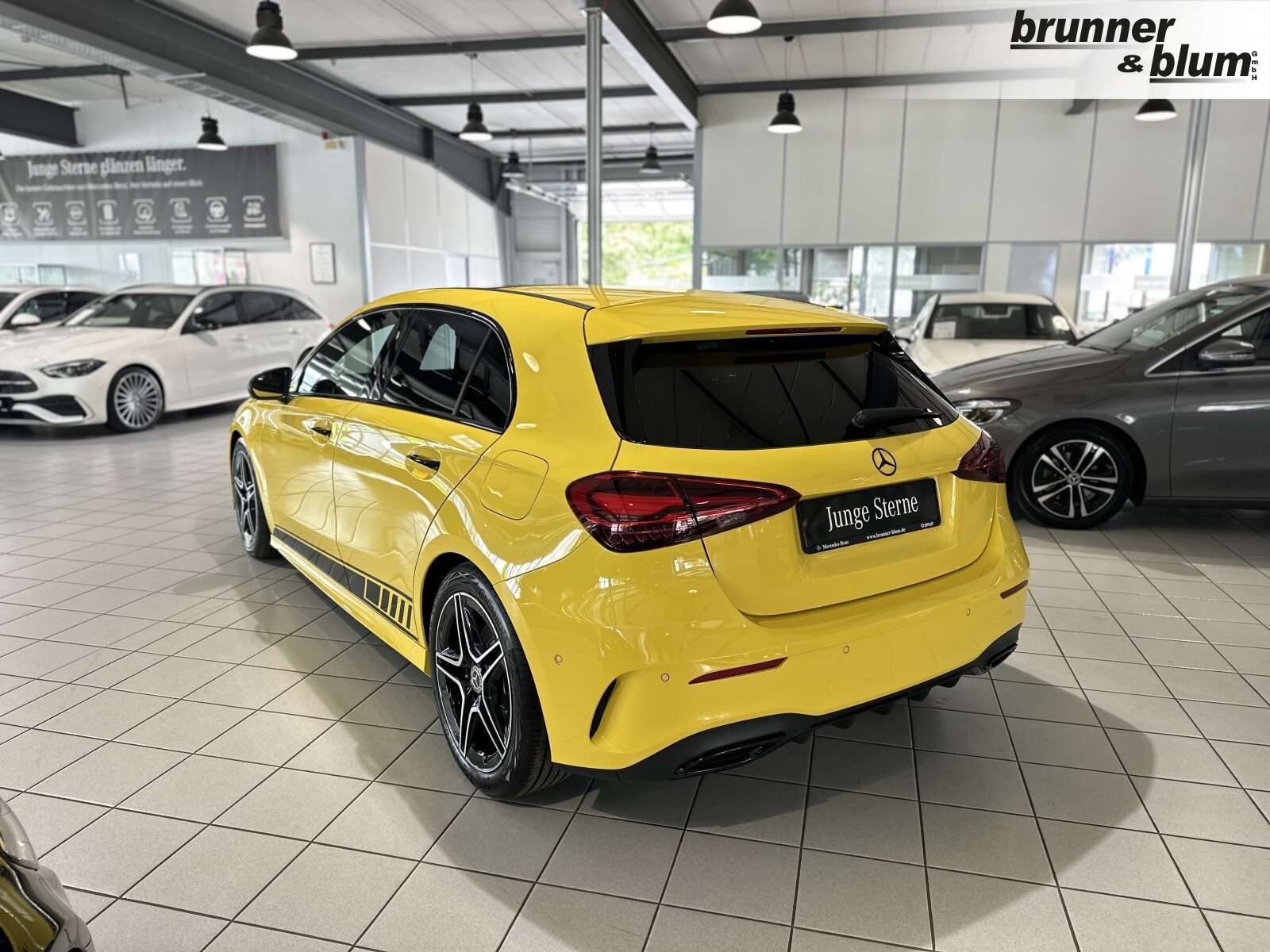 Mercedes-Benz A 220