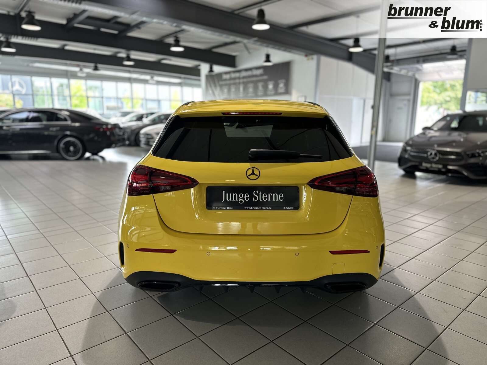 Mercedes-Benz A 220