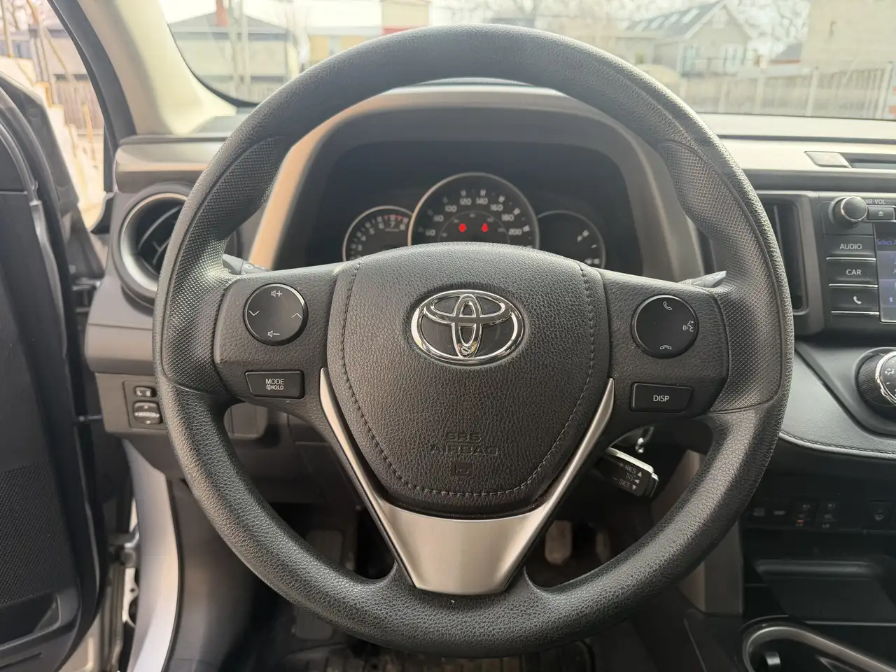 Toyota RAV 4 снимка Toyota RAV 4