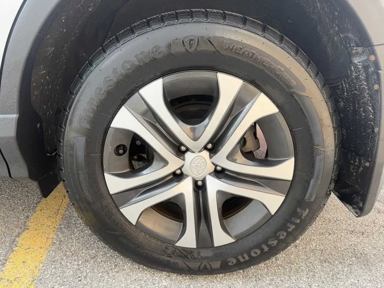 Toyota RAV 4 снимка Toyota RAV 4