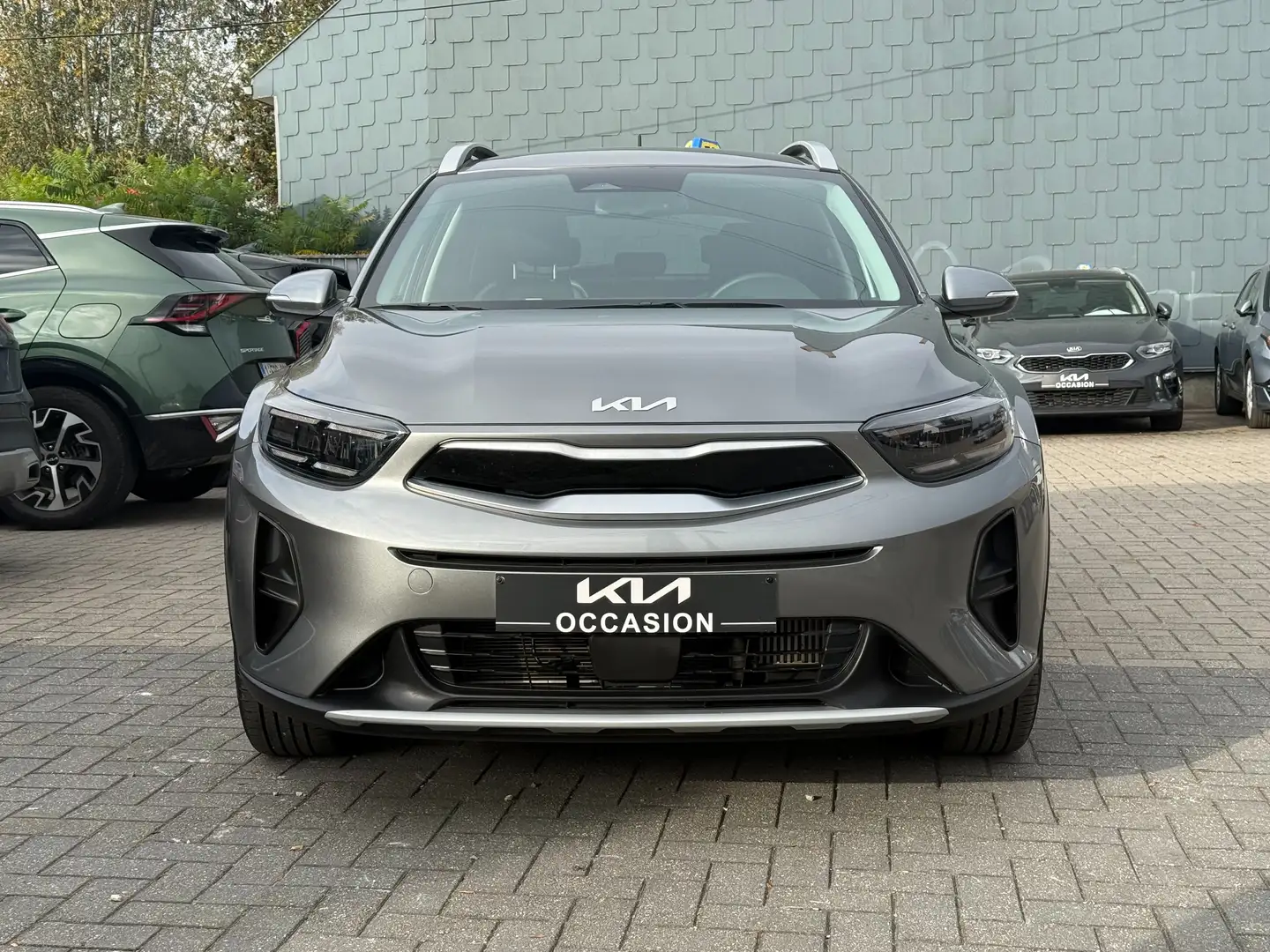 Kia Stonic 1.0 T Inspire **11.000KM**GARANTIE 2031**LED** Grijs - 2