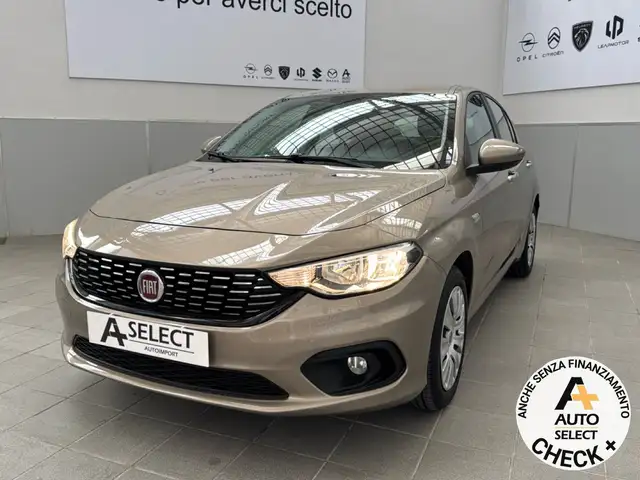 Fiat Tipo 1.4 95cv 6M Pop 5p
