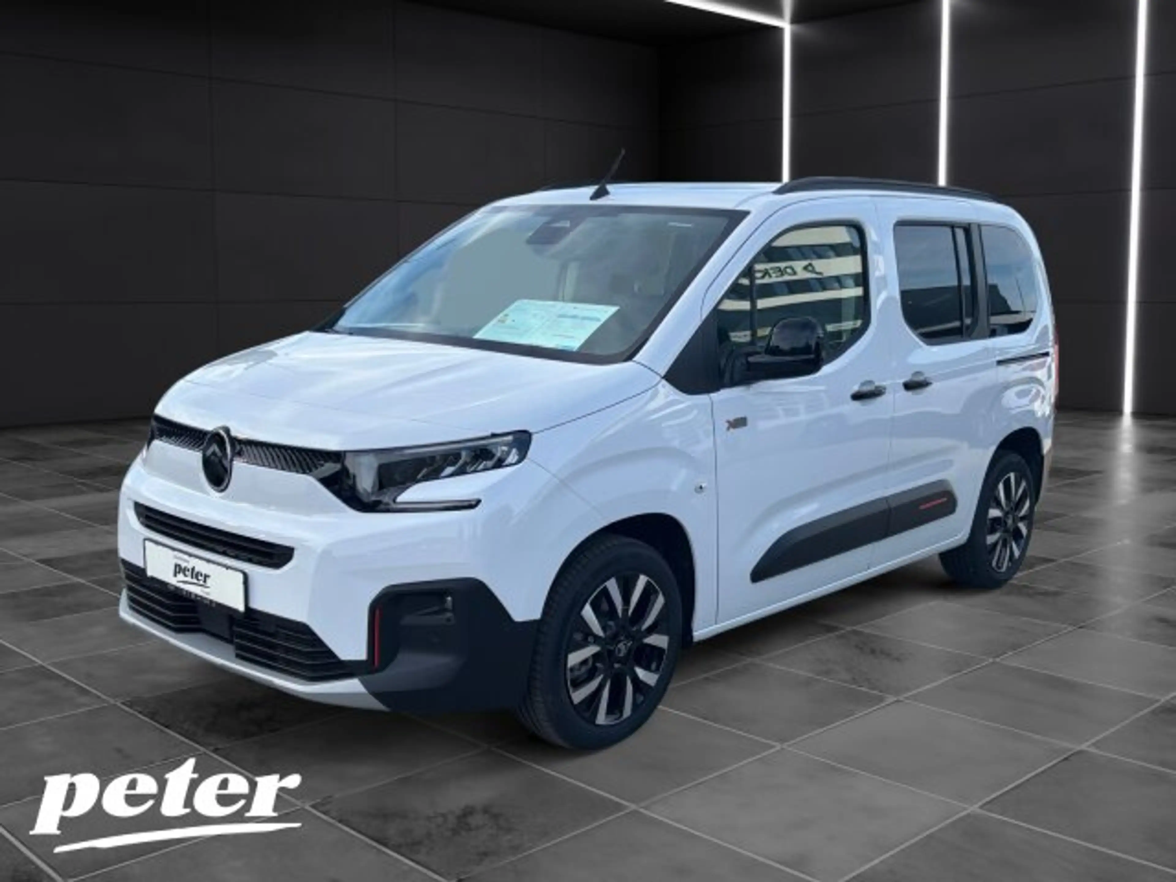 Citroen Berlingo Berlingo M 130 MAX BAR +180°Kamera+Holiday+NAV+