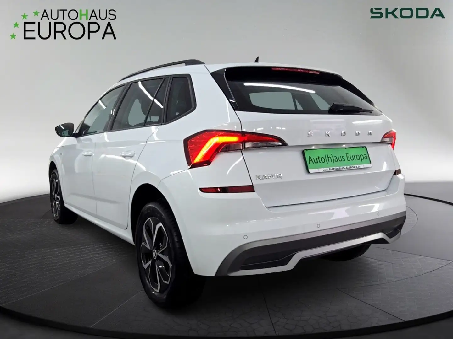 Skoda Kamiq 1.0 TSI Drive 125 KlimaA SmartLink SHZ PDC LED Blanc - 2