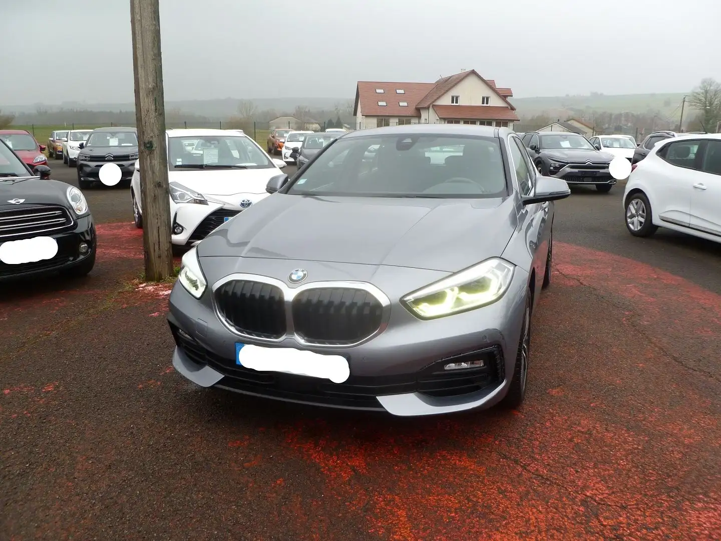 BMW 116 (F40) 116D 1.5 115CH BUSINESS DESIGN BOITE AUTO 8  Gris - 1