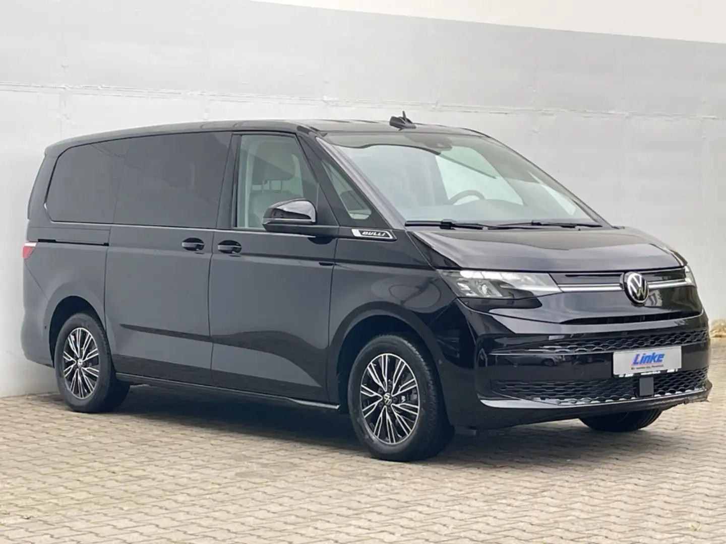 Volkswagen T7 Multivan LÜ/Vis-a-Vis/TravelA/el.Tür/KAM/AHK/1,99% Schwarz - 2