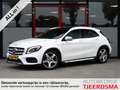Mercedes-Benz GLA 200 Premium Plus AMG | Trekhaak | Schuif/ Kantel Dak | Wit - thumbnail 1