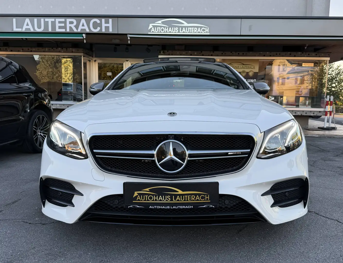 Mercedes-Benz E 53 AMG E 53 AMG 4Matic *42.905€ SA *146.600€ NP *VOLL *AMG TRACK. *PANO *BURM. *360° Weiß - 2