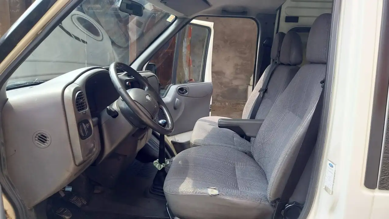 Ford Transit Bus Autovettura 9 posti, foto 4