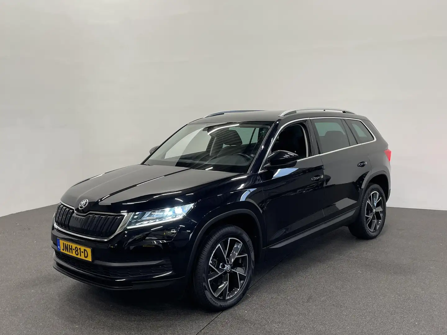 Skoda Kodiaq 1.5 TSI Sportline Business Airco ECC Navi Carplay Noir - 2