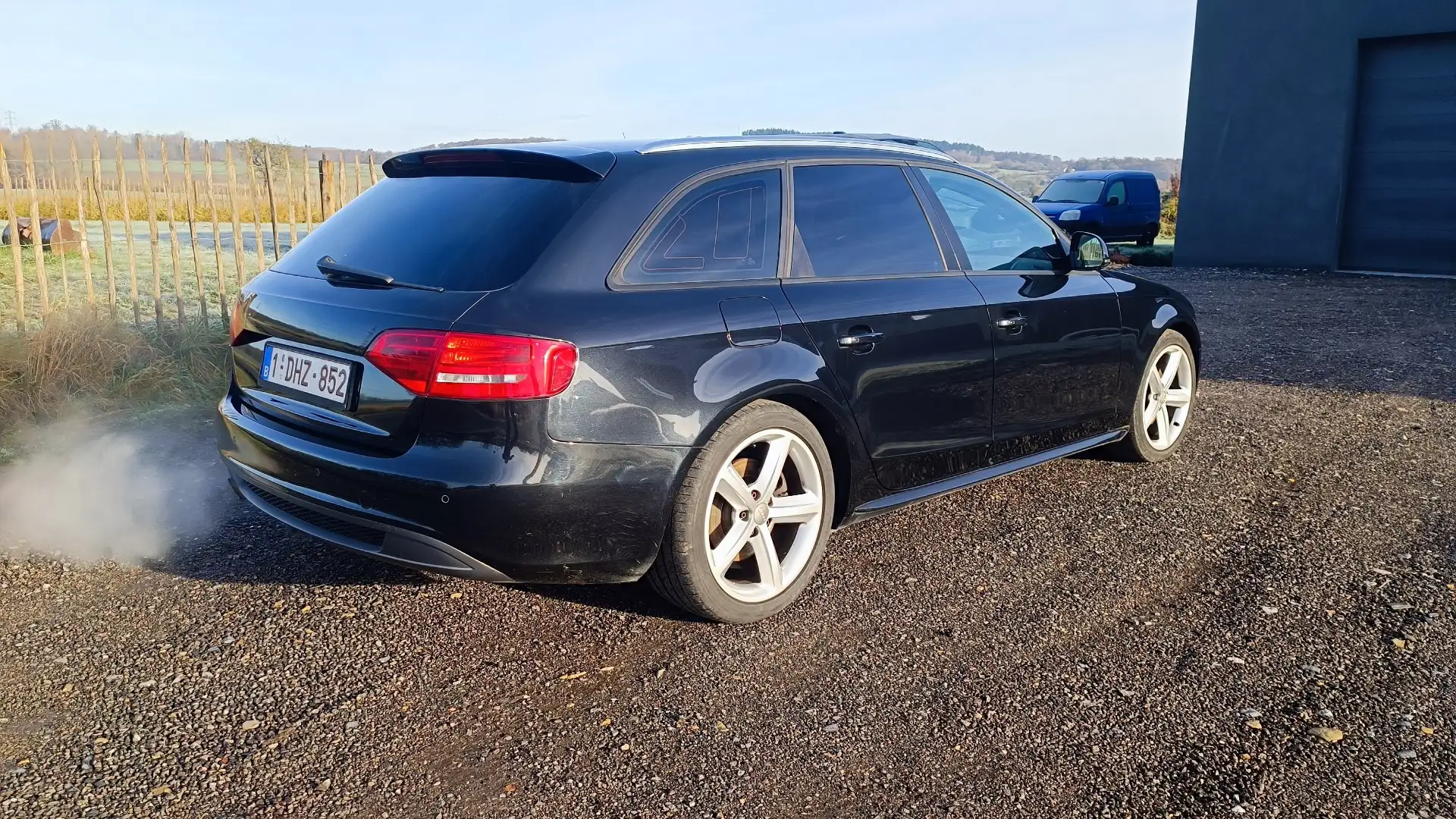 Audi A4 Avant 2.0 TDI 143 DPF S-Line - 1