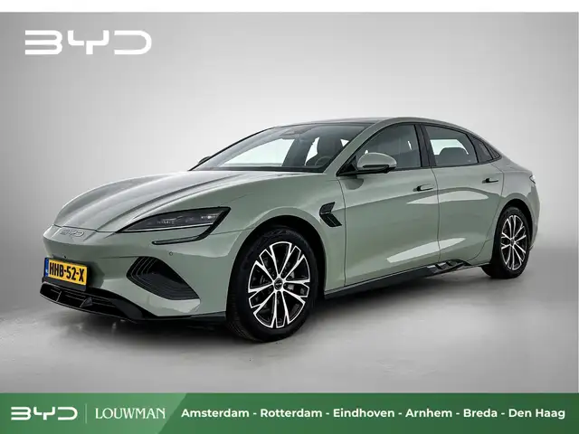BYD Seal Comfort RWD 61.4 kWh | Shadow Green | 460 KM WLTP