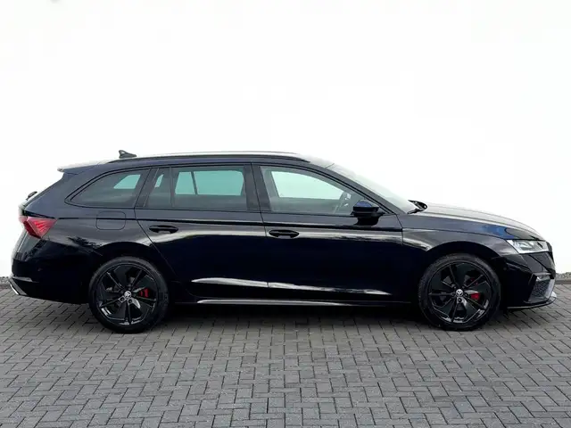 Skoda Octavia view 4