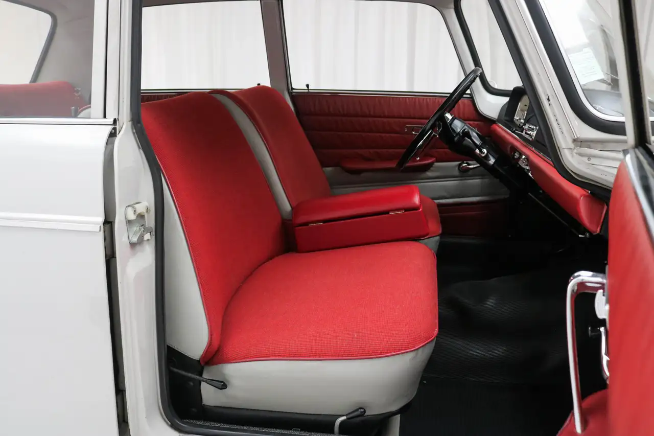 Peugeot 404 Berline 1.6 57.000 km - Original Paint - Unrestore, foto 10