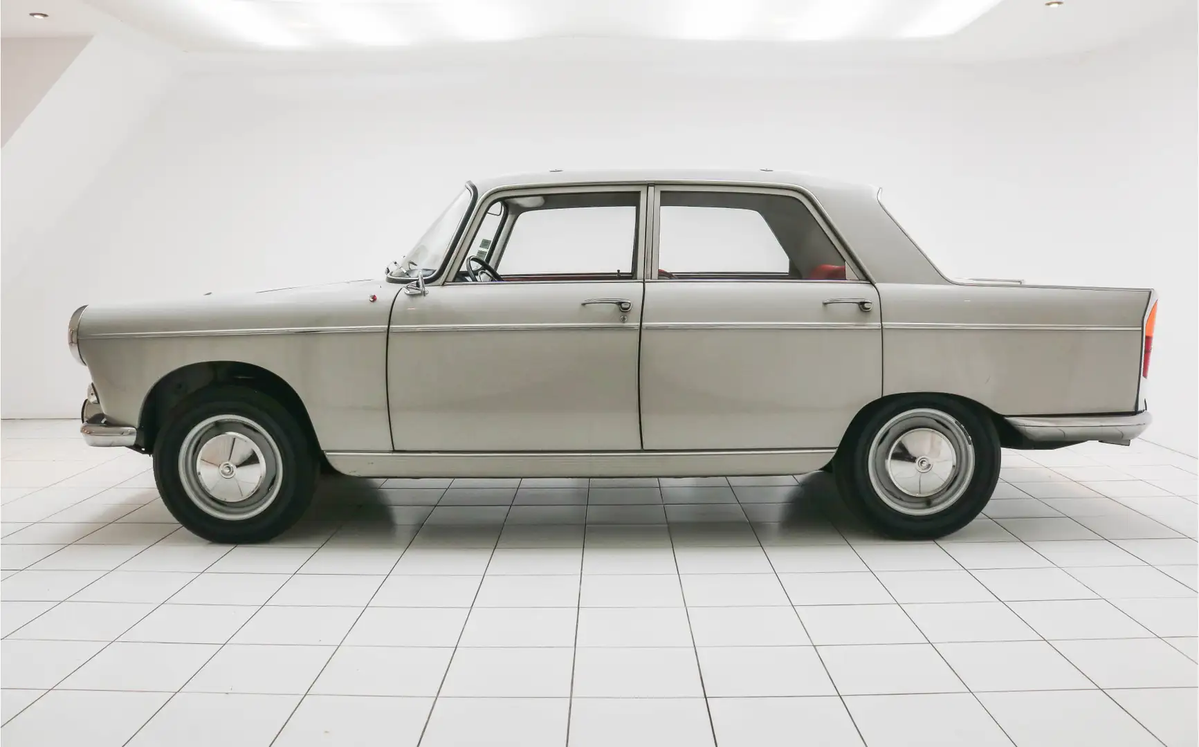 Peugeot 404 Berline 1.6 All original - Perfect condition - Nev Gris - 2