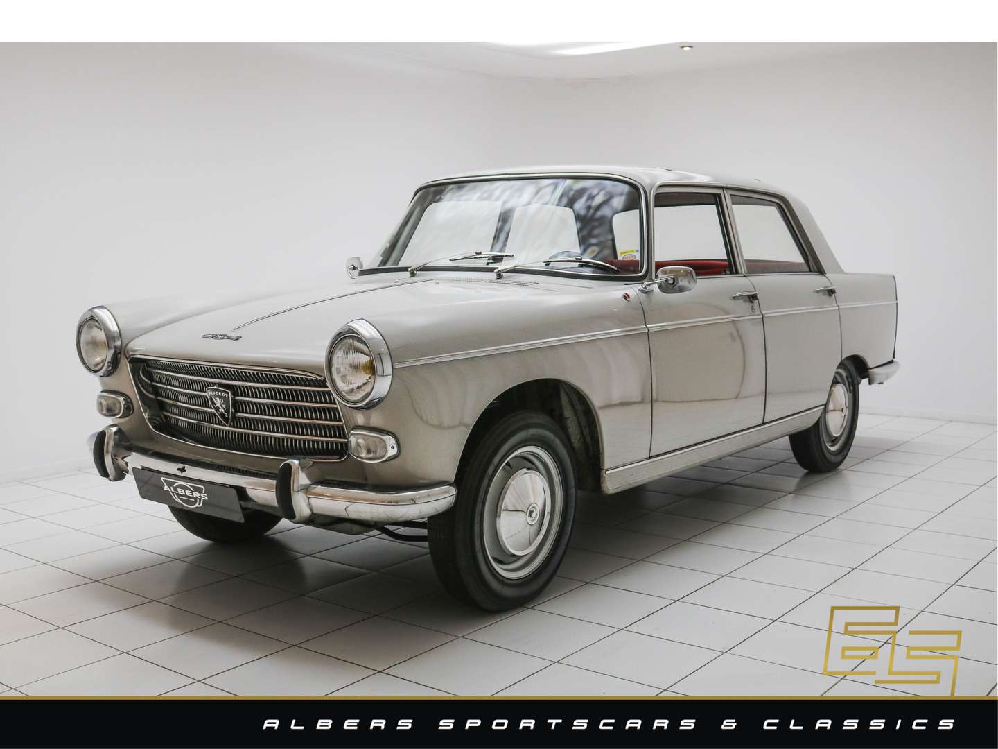Peugeot 404 occasion | Sedan | Grijs | in MUSSELKANAAL voor € 19.950