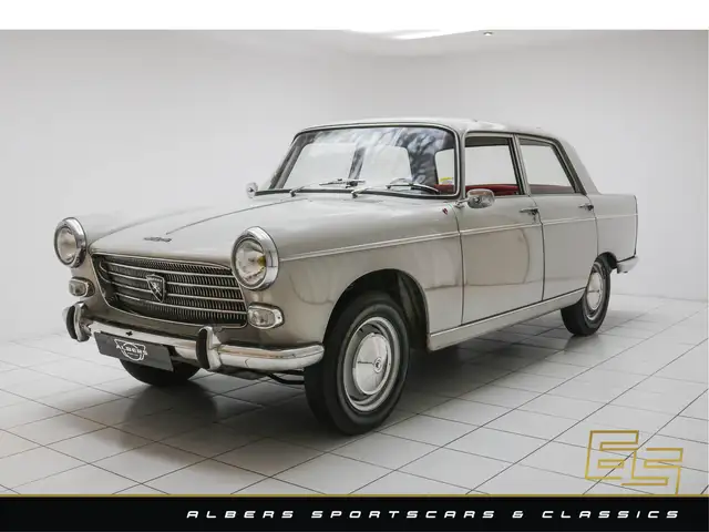 Peugeot 404 Berline 1.6 All original - Perfect condition - Nev