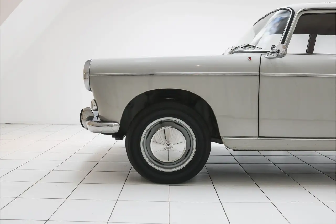 Peugeot 404 Berline 1.6 57.000 km - Original Paint - Unrestore, foto 6
