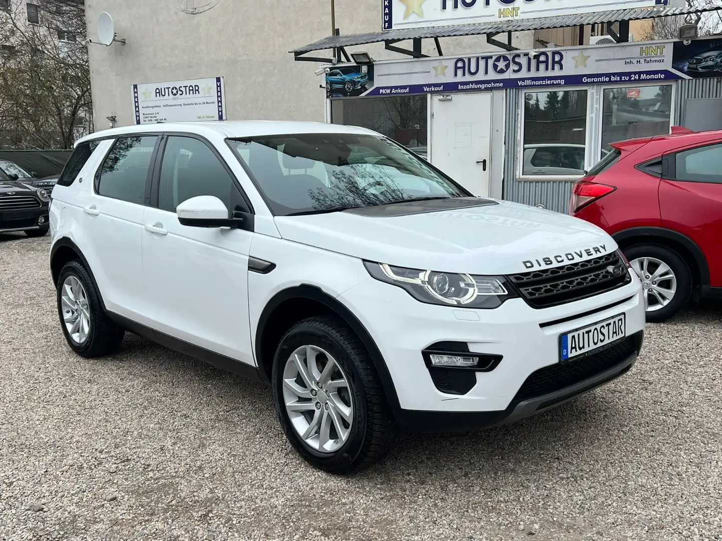 Land Rover Discovery Sport TD4 110kW Automatik 4WD SE*Navi* Weiß - 2