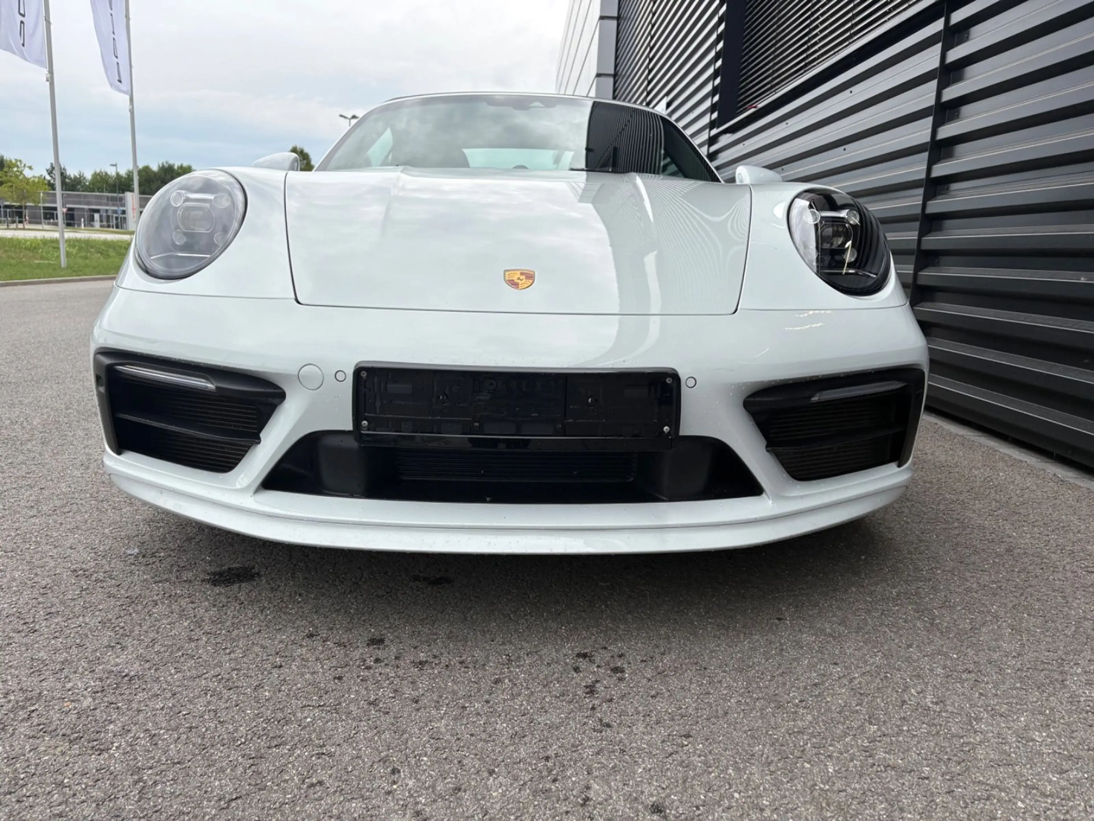 Porsche 992 911-992 Carrera Cabrio-Chrono-Abgas-Sportdesign — photo 6
