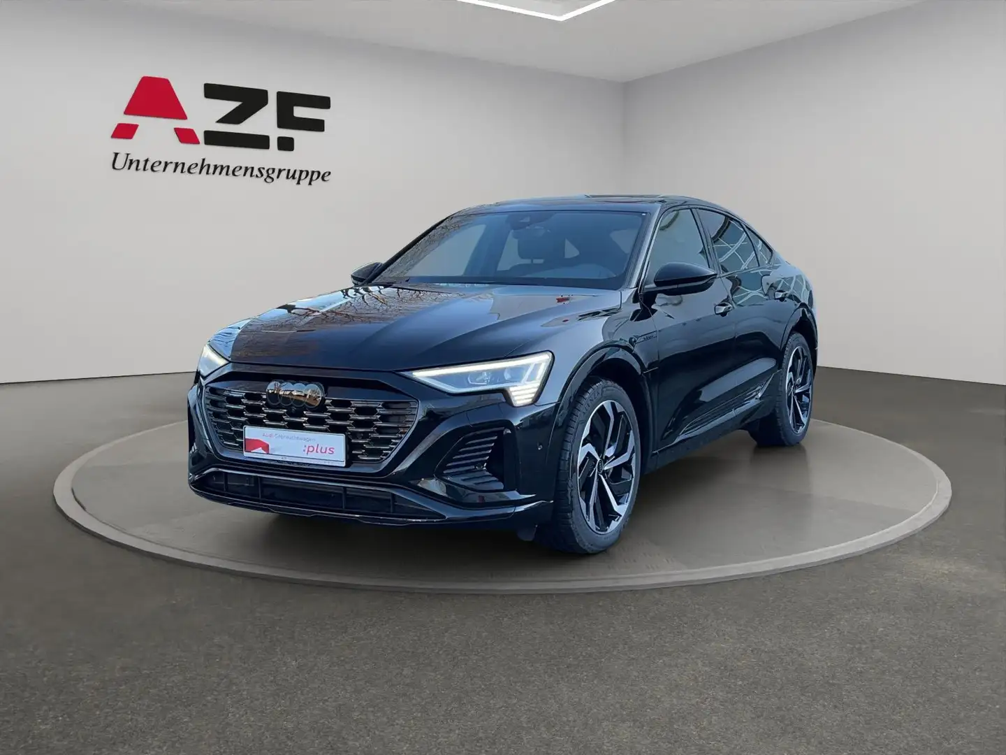 Audi Q8 e-tron 55 qu. S line AHK+ACC+MATRIX Schwarz - 2