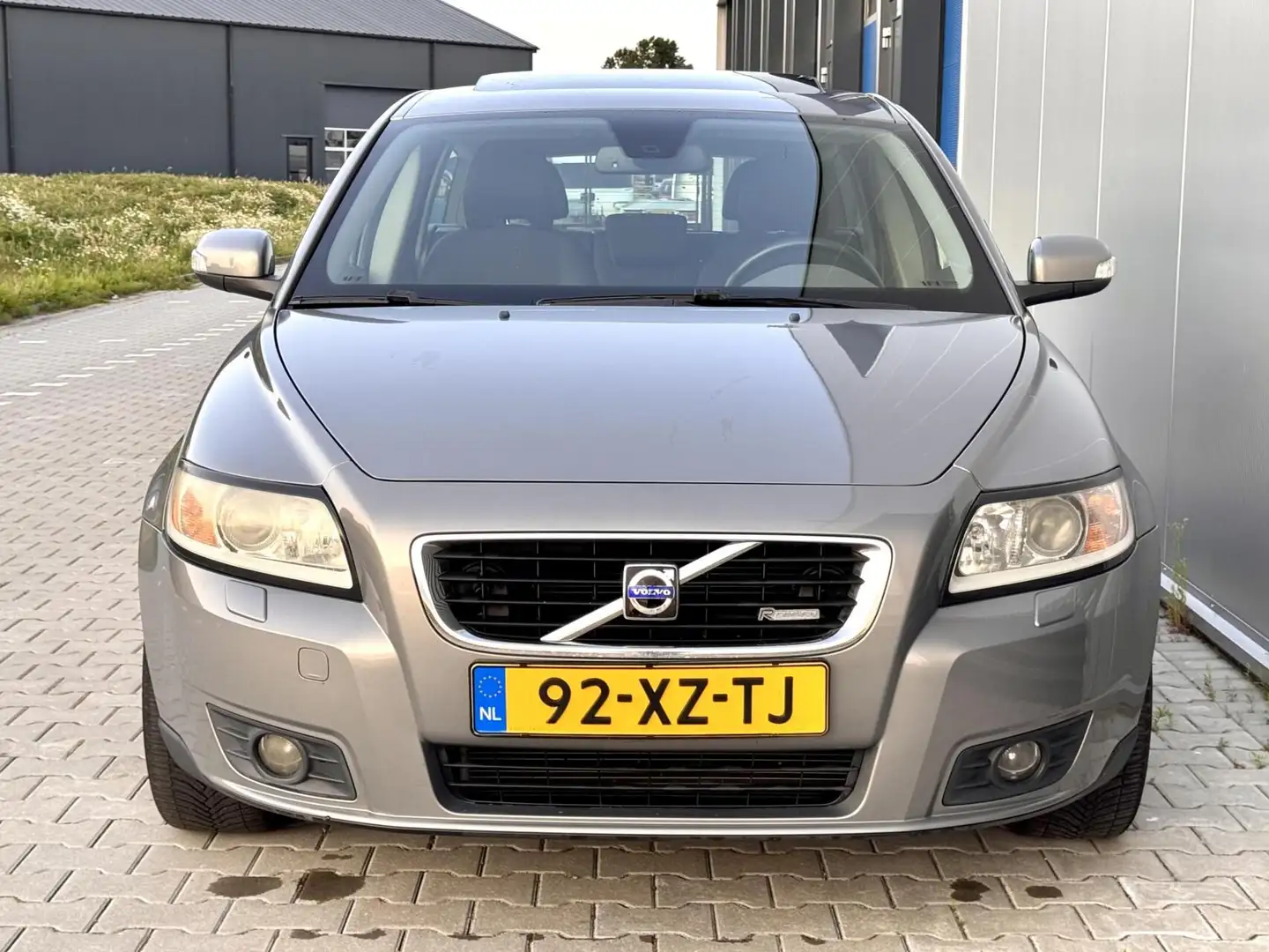 Volvo V50 1.8 Edition II | Facelift | Trekhaak | schuifdak ! Grijs - 2