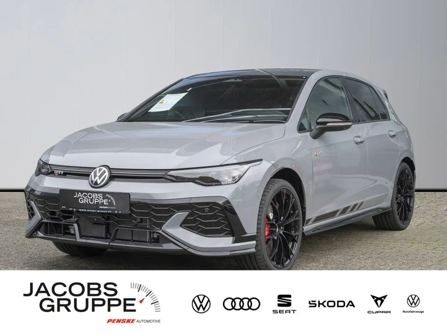 Volkswagen Golf GTI Clubsport 2,0 l TSI 221 kW UPE 66.125,- incl. Überführung Grau - 1