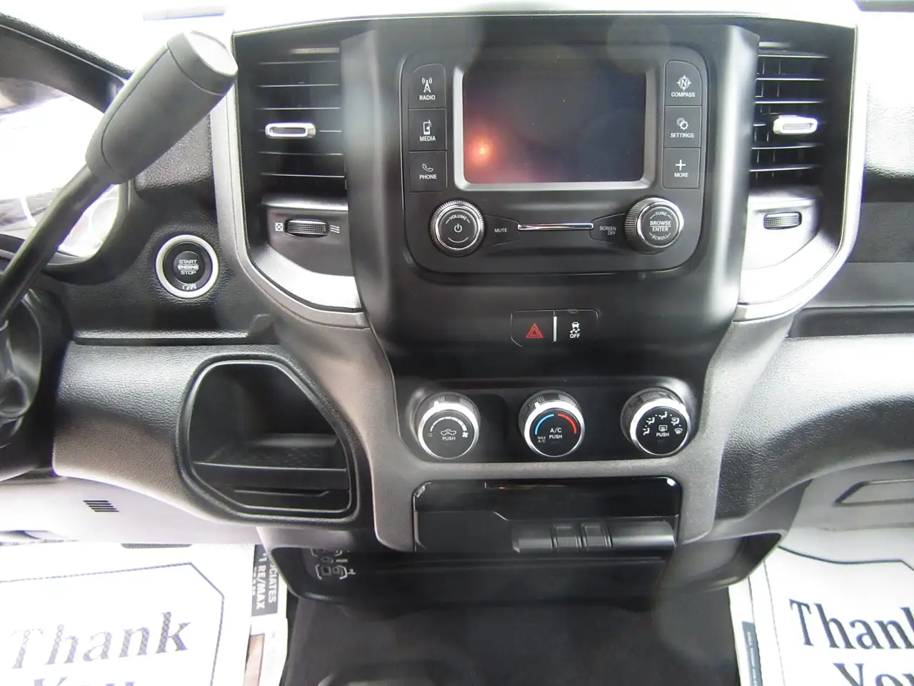 RAM 2500 снимка RAM 2500
